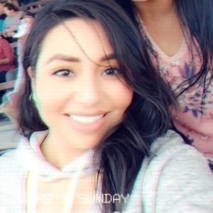 Meet your Posher, Carolina